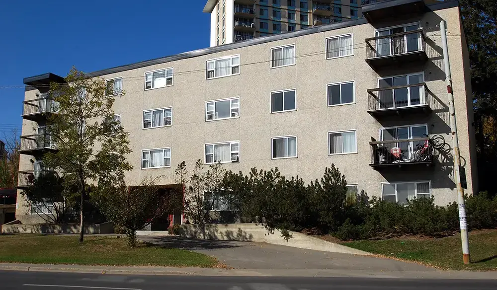 Bellamy Hill Apartment